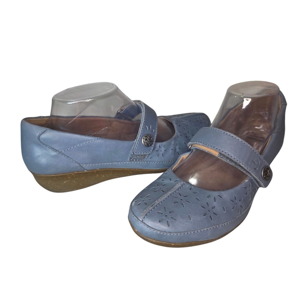 Clarks Womens 7.5M Blue Leather Wedge Heel Hook & Loop Strap Mary Jane Shoes